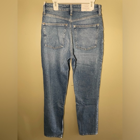 H&M Slim Straight Ultra High Waist Jeans - Picture 3 of 4